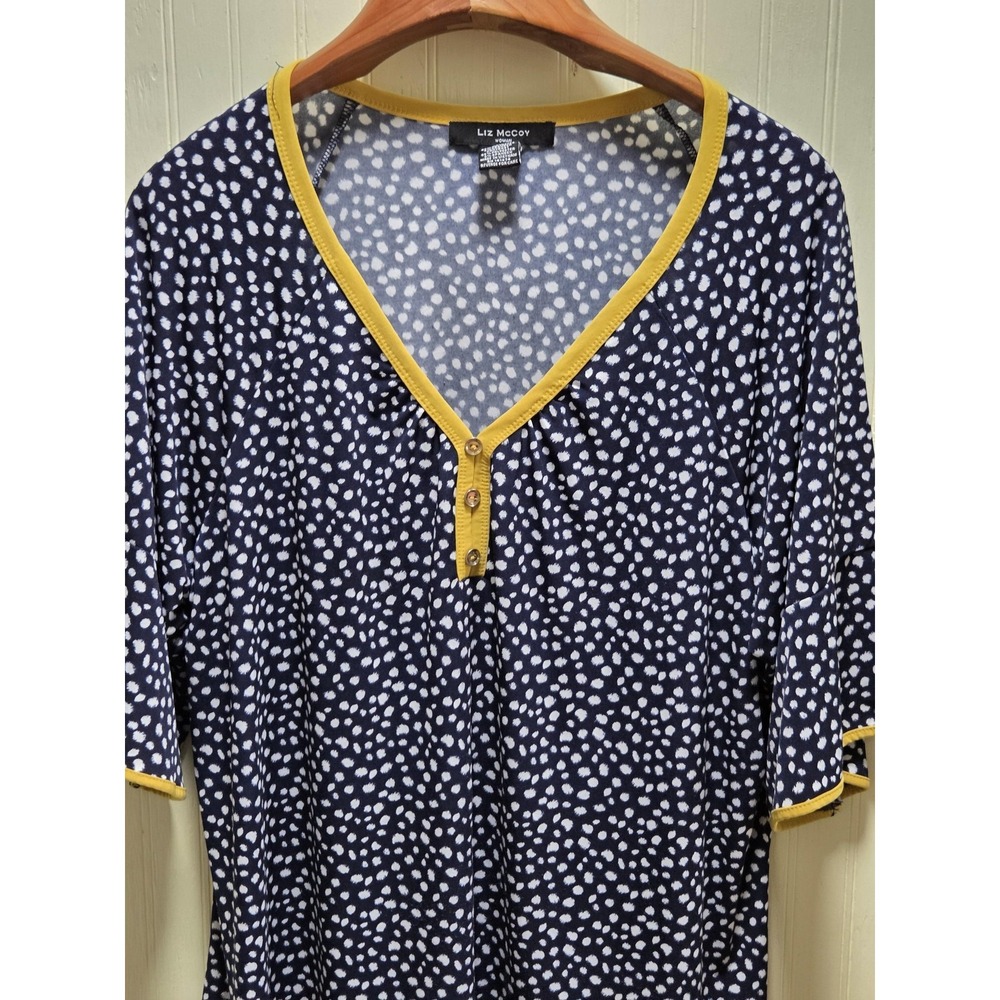 Liz McCoy Shirt Womens 2X Blue Polka Dot‎ V Neck Henley Short Sleeve Stretch Top